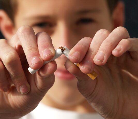 내년 하반기부터 담배 유해성분 의무 공개…2년마다 검사 실시