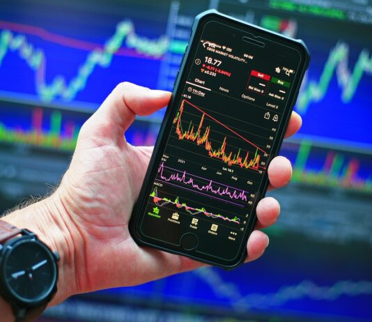 ‘외환시장 거래시간 연장’ 1년…하루 거래량 16.3% 늘었다