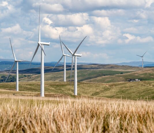 정부, 에너지 체계 혁신…2030년 재생에너지 비중 20% 이상